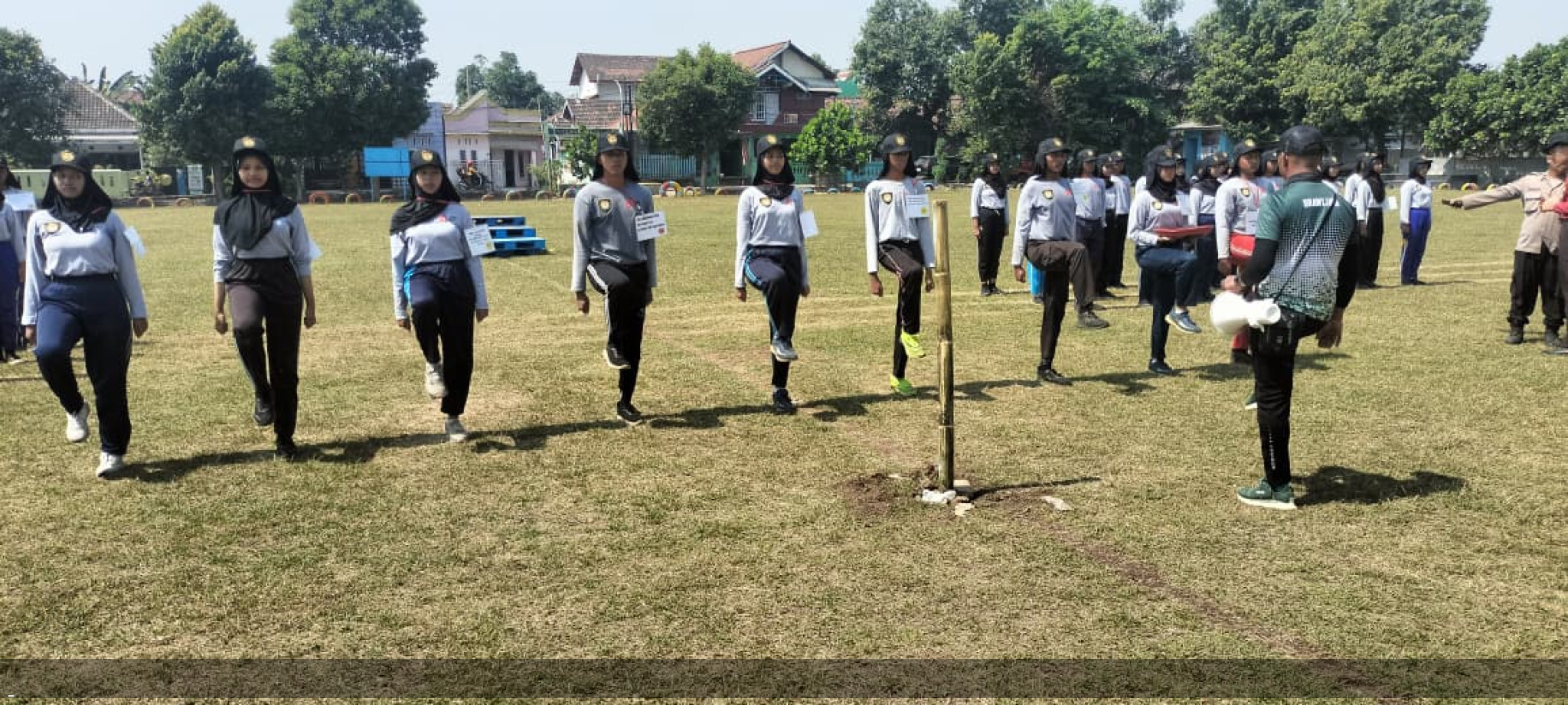 LATIHAN PASKIBRAKA